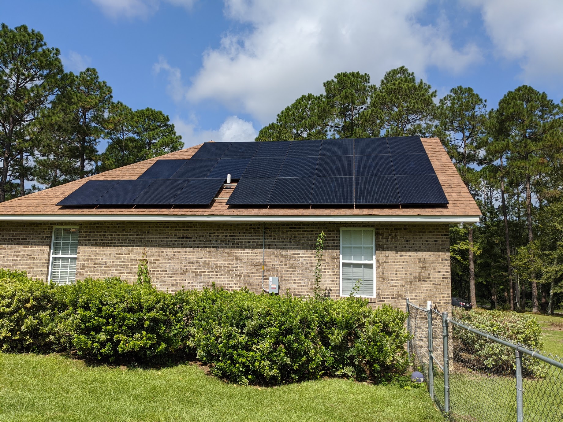 Image 5 - Another large grid tie with battery backup system in Hawkinsville, Georgia.
